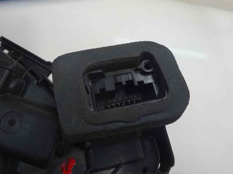 CERRADURA PUERTA DELANTERA DERECHA VOLKSWAGEN POLO 2012 1.2 TDI MT 75CV