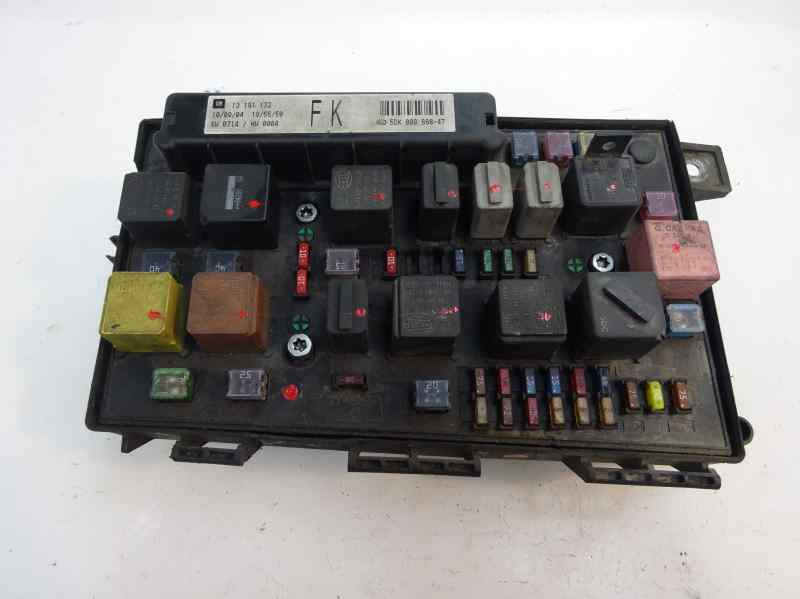 CAJA RELES FUSIBLES OPEL ASTRA 1.7 CDTI 6MT 100CV | 73KW
