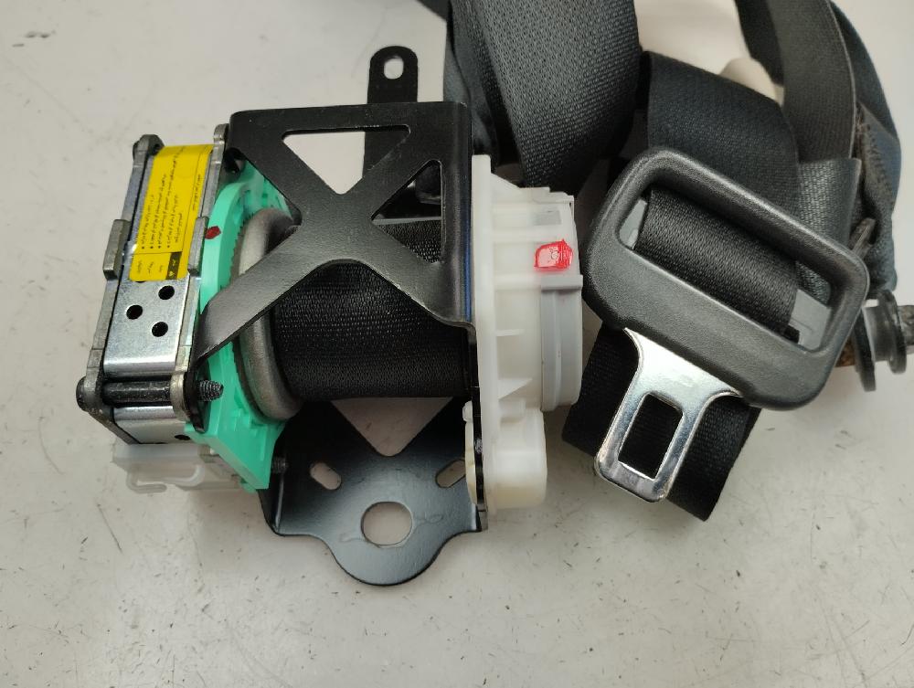 CINTURON SEGURIDAD DELANTERO IZQUIERDO TOYOTA VERSO 1.6 MT 132CV | 97KW