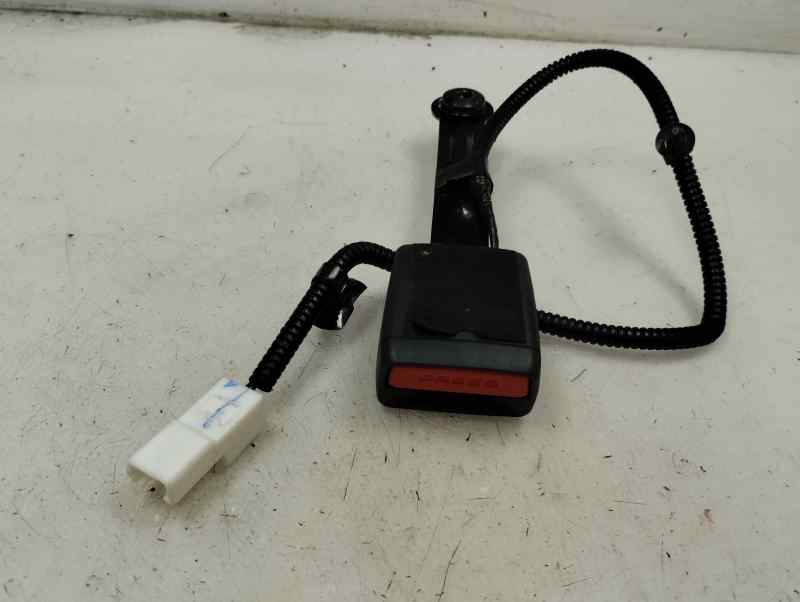 ANCLAJE CINTURON DELANTERO IZQUIERDO HYUNDAI BAYON 1.2 MT 84CV | 62KW