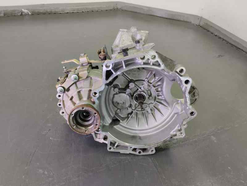 CAJA CAMBIOS VOLKSWAGEN GOLF 1.9 SDI MT 68CV | 50KW