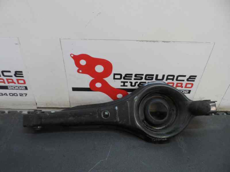 BRAZO SUSPENSION INFERIOR TRASERO DERECHO VOLVO C30 2.0 D MT 136CV