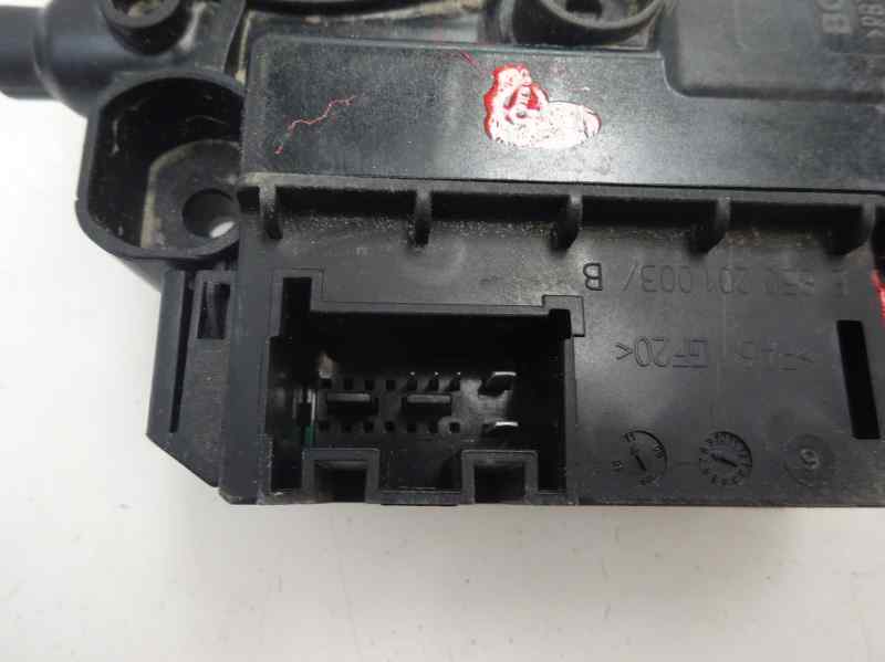MOTOR ELEVALUNAS TRASERO DERECHO VOLKSWAGEN POLO 1.2 TDI MT 75CV