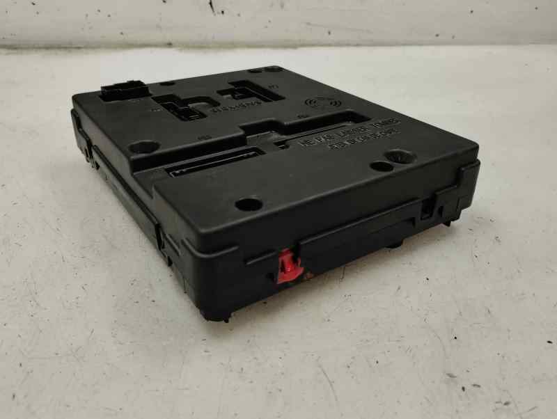 CAJA RELES FUSIBLES RENAULT SCENIC 1.9 DTI MT 80CV