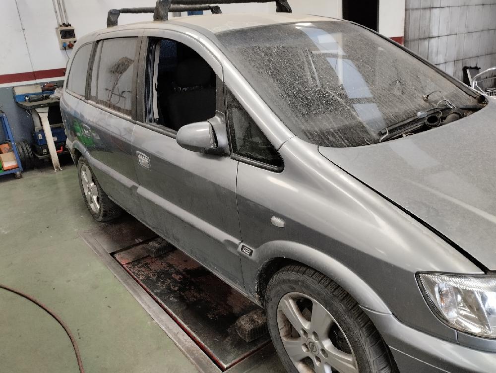 FARO DERECHO OPEL ZAFIRA 2004 2.2 DTI MT 125CV | 92KW
