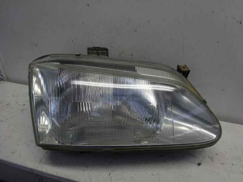 FARO DERECHO RENAULT MEGANE 1.9 DTI MT 100CV