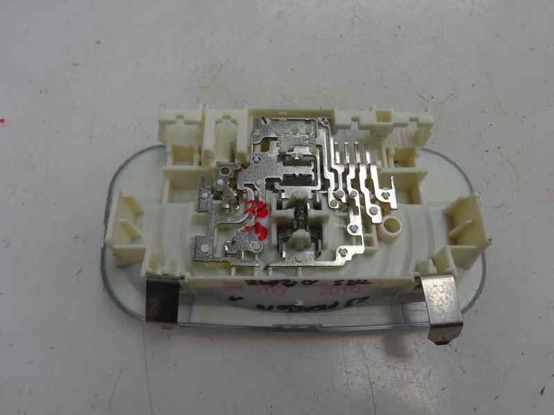 LUZ INTERIOR CITROEN C3 PICASSO 1.6 MT 110CV