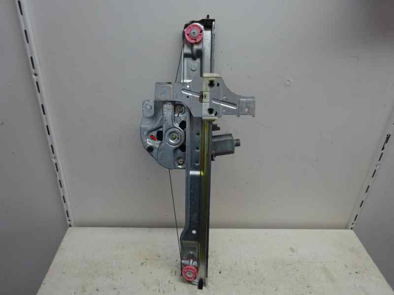ELEVALUNAS DELANTERO DERECHO PEUGEOT 208 1.4 HDI MT 68CV