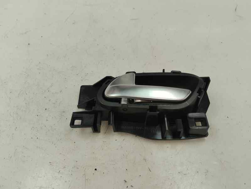 MANETA INTERIOR DELANTERA IZQUIERDA PEUGEOT 208 1.2 MT 110CV | 81KW