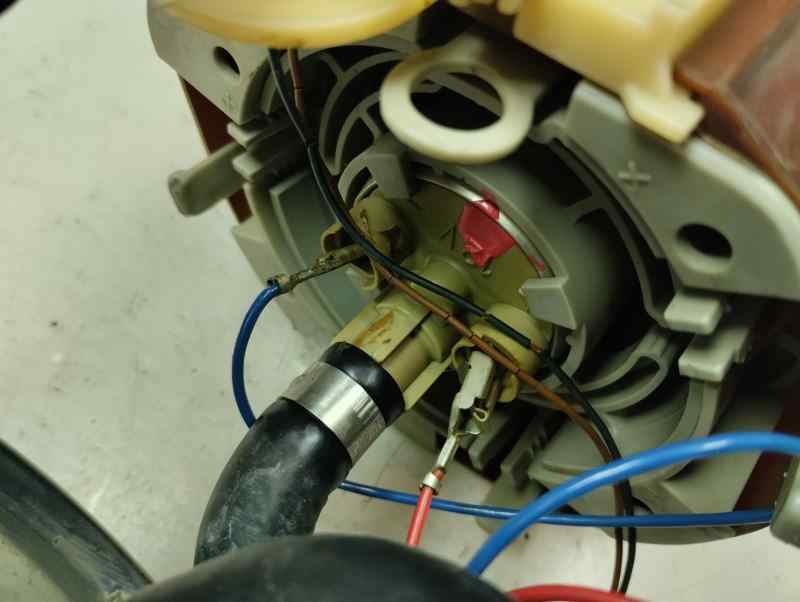 BOMBA COMBUSTIBLE OPEL CORSA 1.2I MT 45CV