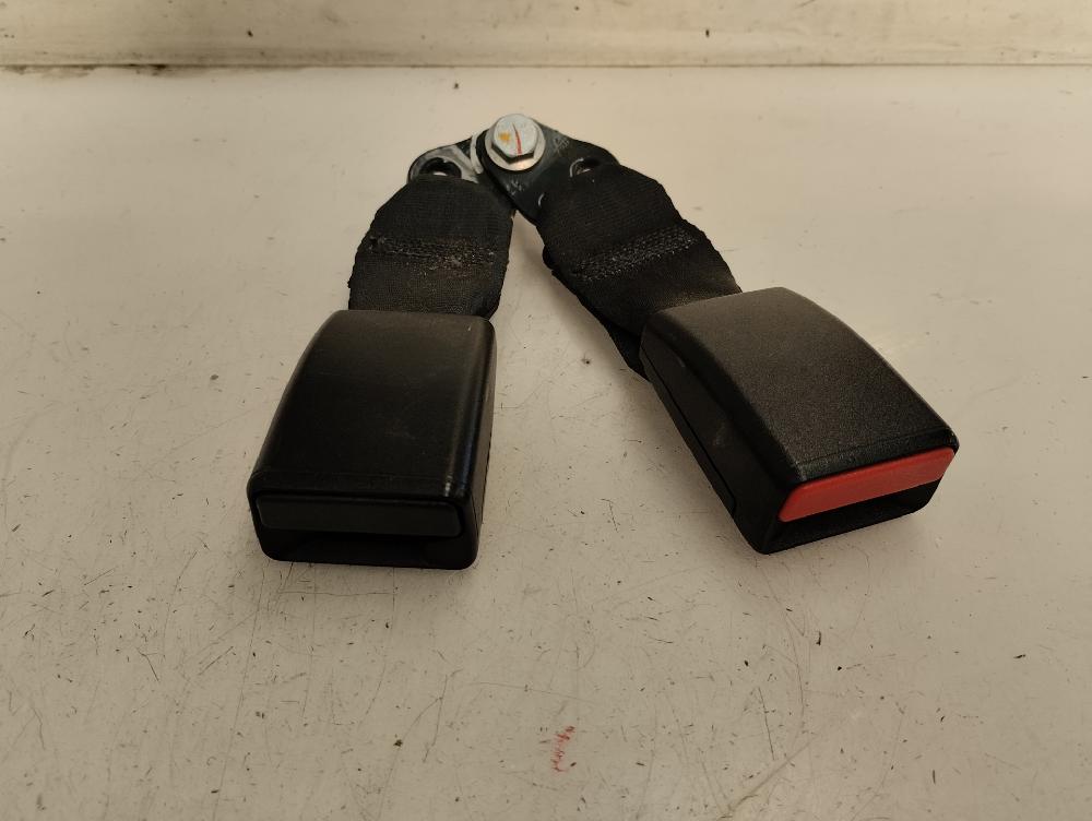 ANCLAJE CINTURON TRASERO IZQUIERDO DACIA SANDERO 0.9 TCE LPG MT 90CV