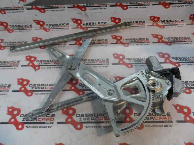 ELEVALUNAS TRASERO DERECHO TOYOTA PRIUS 1.8CVT 99CV