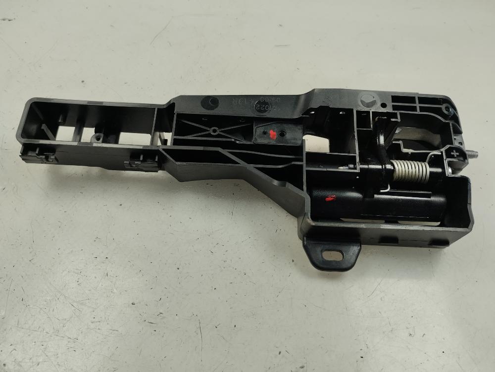 SOPORTE MANETA EXTERIOR DELANTERA DERECHA RENAULT CLIO 1.0 MT 101CV