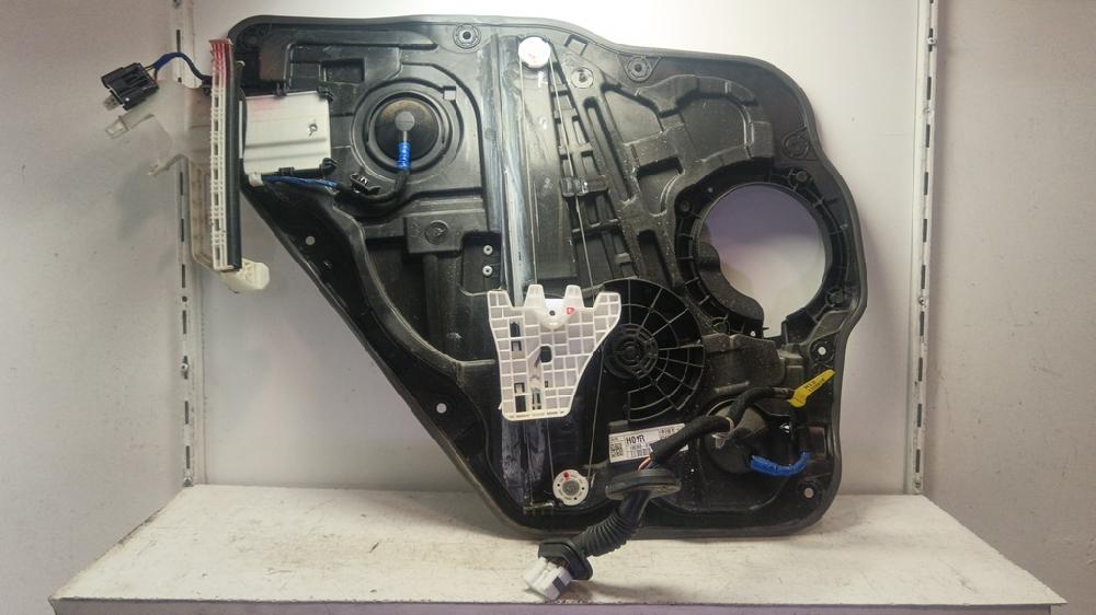 ELEVALUNAS TRASERO DERECHO HYUNDAI IONIQ 1.6 HYBRID AMT 105CV