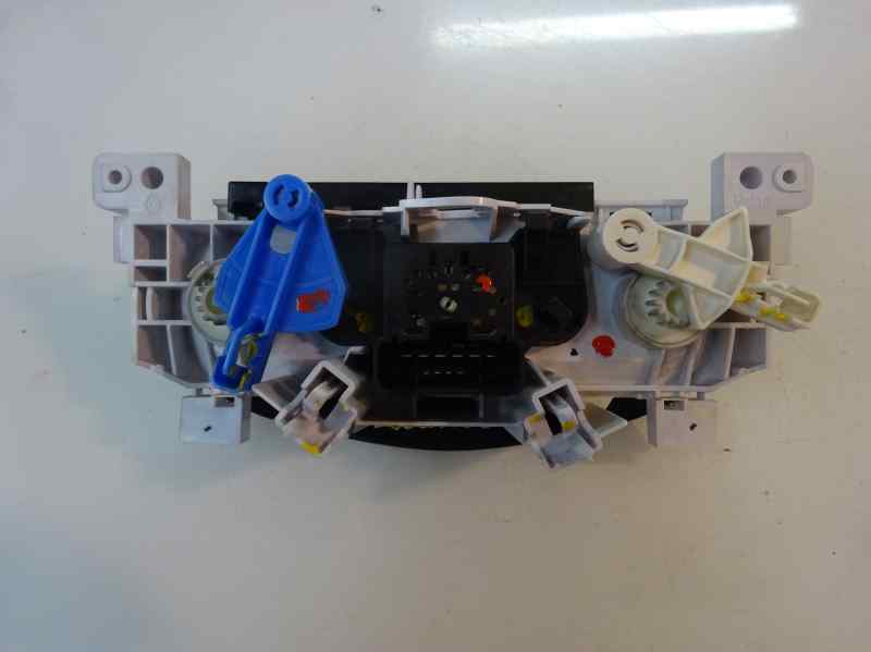 MANDO CALEFACCION AIRE ACONDICIONADO DACIA SANDERO 1.5 DCI MT 68CV