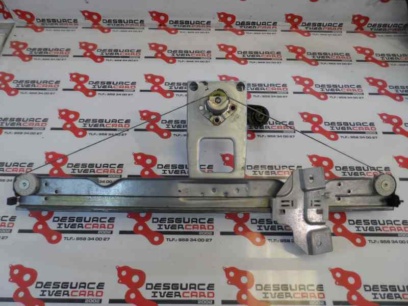 ELEVALUNAS DELANTERO DERECHO DACIA SANDERO 1.6 MPI MT 87CV
