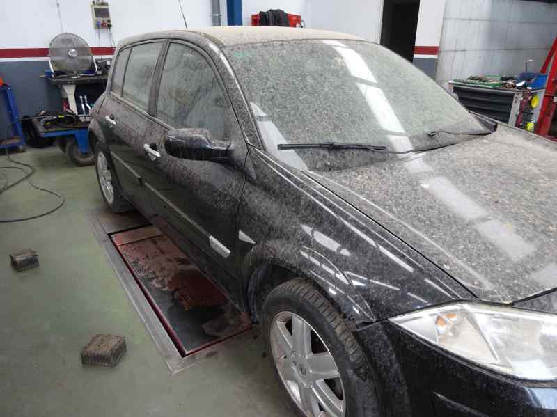 PARAGOLPES DELANTERO RENAULT MEGANE 2006 1.5 DCI MT 106CV