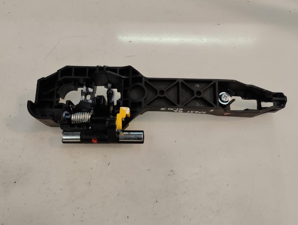 SOPORTE MANETA EXTERIOR PUERTA TRASERA DERECHA HYUNDAI I10 1.0 MT 67CV | 49KW