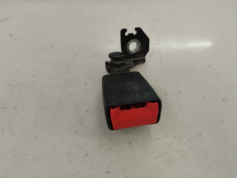 ANCLAJE CINTURON TRASERO IZQUIERDO FORD FIESTA 1.6 TDCI MT 95CV | 74KW