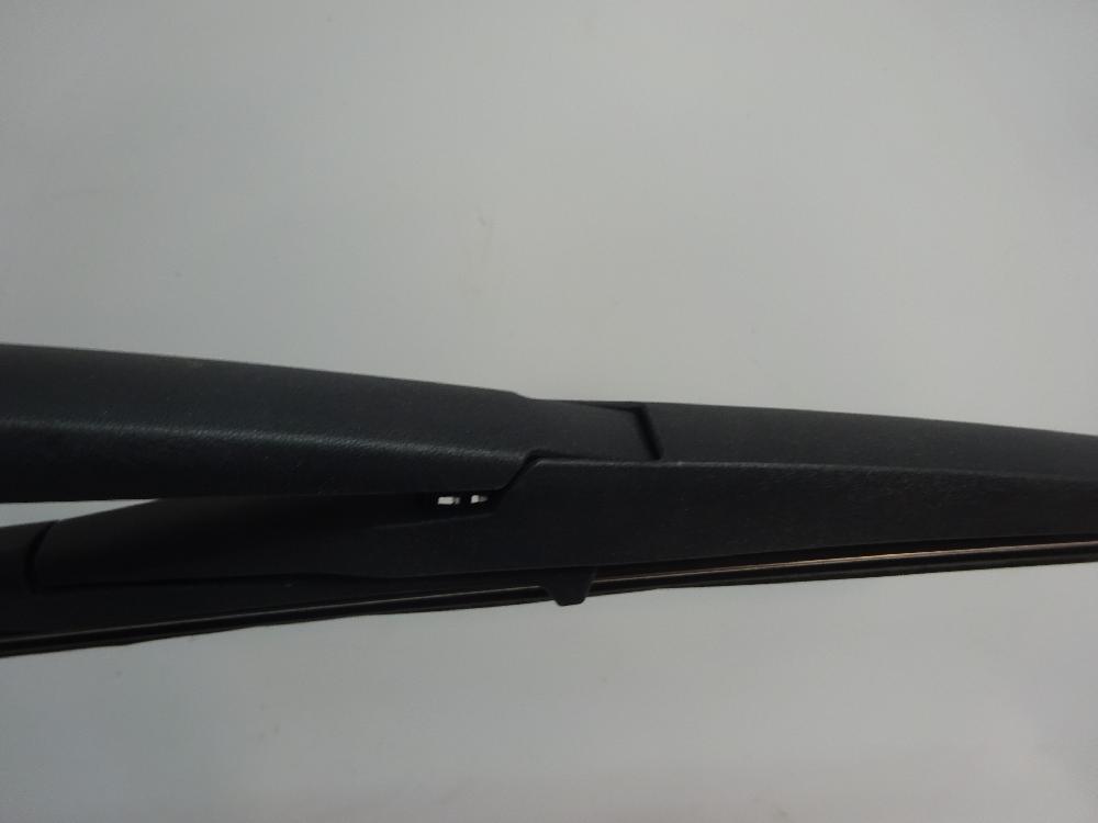 BRAZO LIMPIA TRASERO TOYOTA YARIS 1.0 MT 69CV