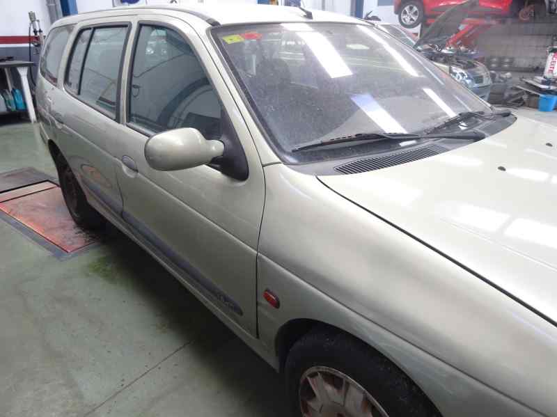 PILOTO TRASERO DERECHO RENAULT MEGANE 2003 1.9 MT 80CV | 59KW