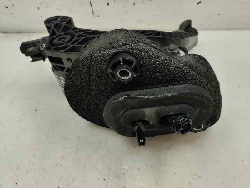 PEDAL EMBRAGUE FORD FIESTA 1.25 MT 82CV