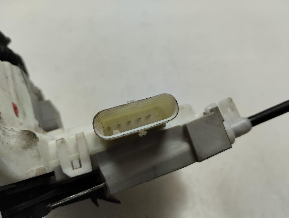 CERRADURA PUERTA DELANTERA DERECHA AUDI A4 2.0 TDI MT 150CV