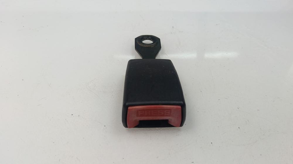 ANCLAJE CINTURON TRASERO DERECHO CITROEN C2 1.4 HDI MT 70CV