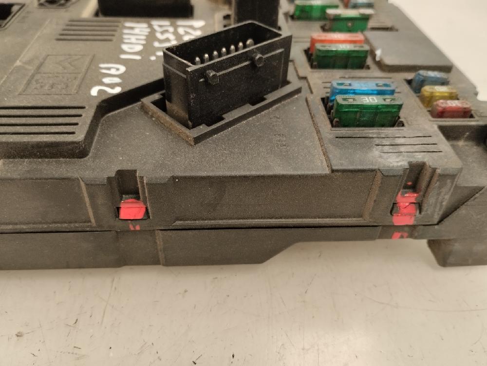 CAJA RELES FUSIBLES PEUGEOT 206 1.4 HDI MT 70CV