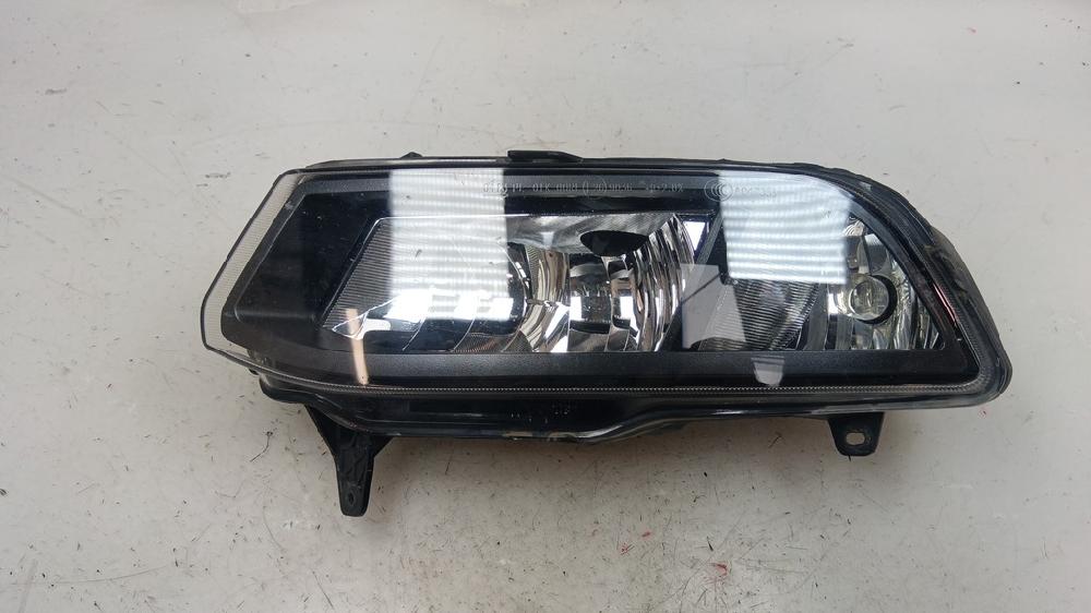 LUZ DIURNA IZQUIERDO VOLKSWAGEN POLO 2016 1.4 MT 75CV | 55KW