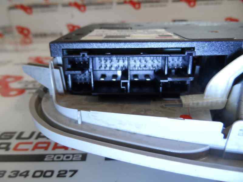 LUZ INTERIOR MERCEDES BENZ CLASE C 2.2 MT 150CV | 110KW