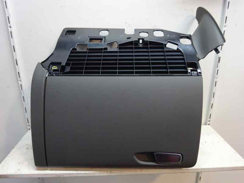 GUANTERA AUDI A5 2.0 TDI MULTITRONIC 143CV
