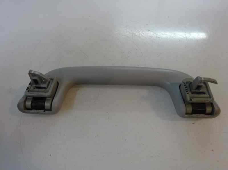 MANETA INTERIOR DELANTERA IZQUIERDA TOYOTA PRIUS 1.8CVT 99CV
