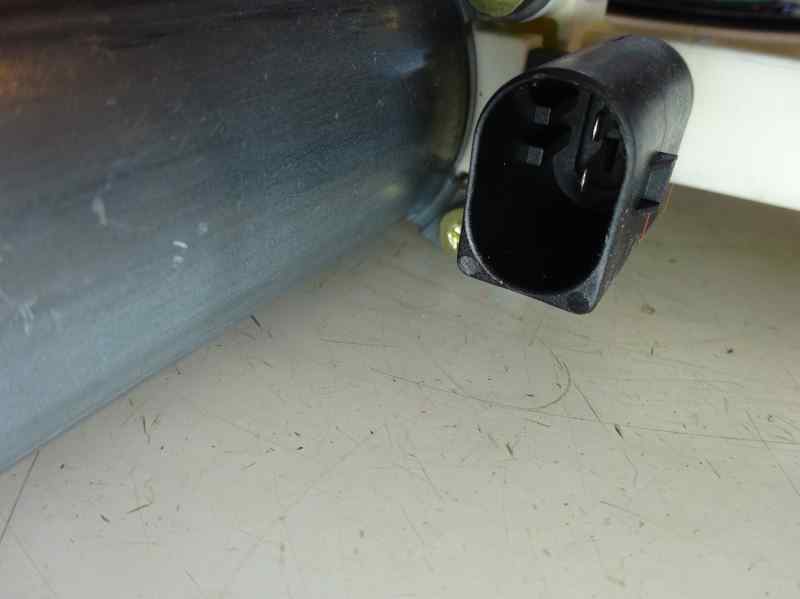 MOTOR ELEVALUNAS DELANTERO DERECHO MERCEDES BENZ CLASE A 2.0 A 180 CDI MT 109CV