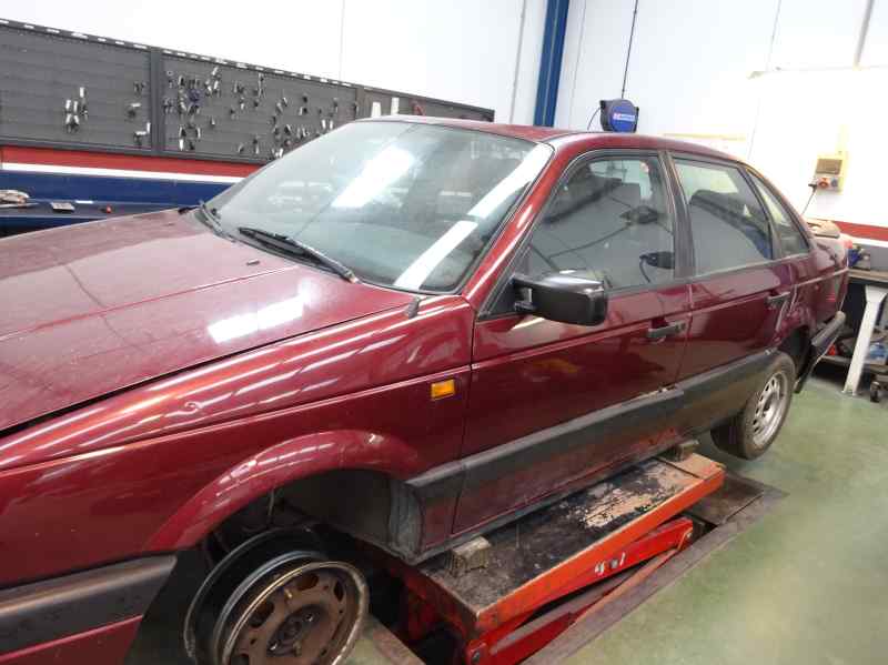 RETROVISOR IZQUIERDO VOLKSWAGEN PASSAT 1993 2.0 MT 115CV