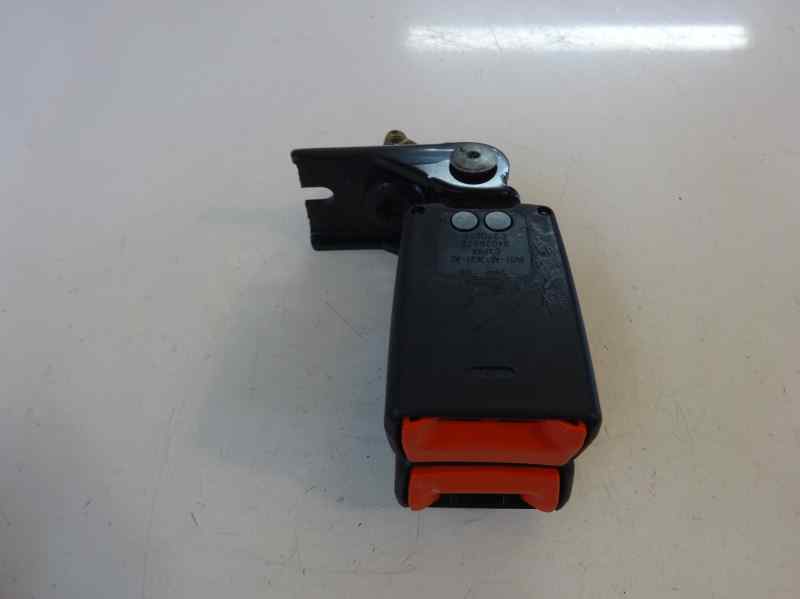 ANCLAJE CINTURON TRASERO DERECHO FORD FIESTA 1.5 TDCI MT 75CV