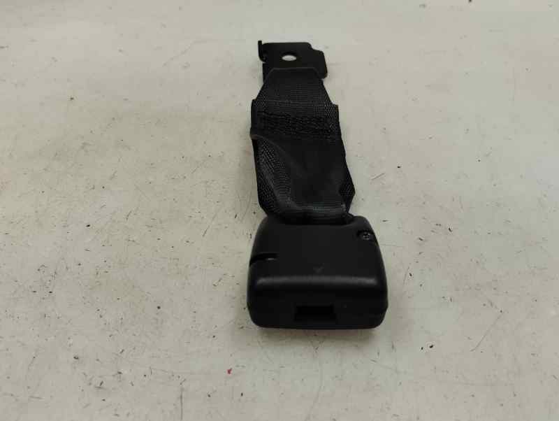 ANCLAJE CINTURON TRASERO CENTRAL HYUNDAI KONA 1.0 MT 120CV | 88KW