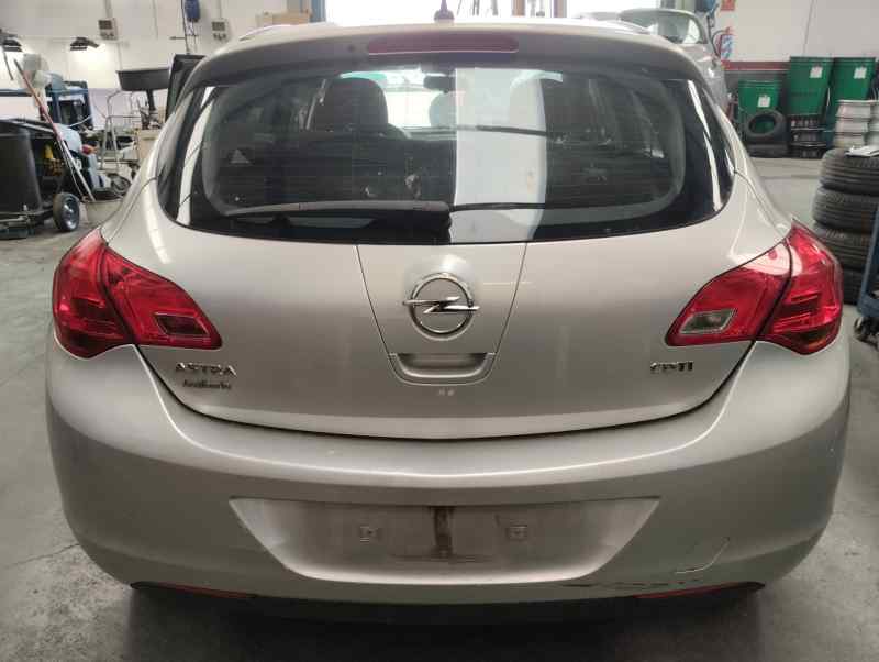 PILOTO TRASERO DERECHO OPEL ASTRA 1.7 CDTI MT 125CV