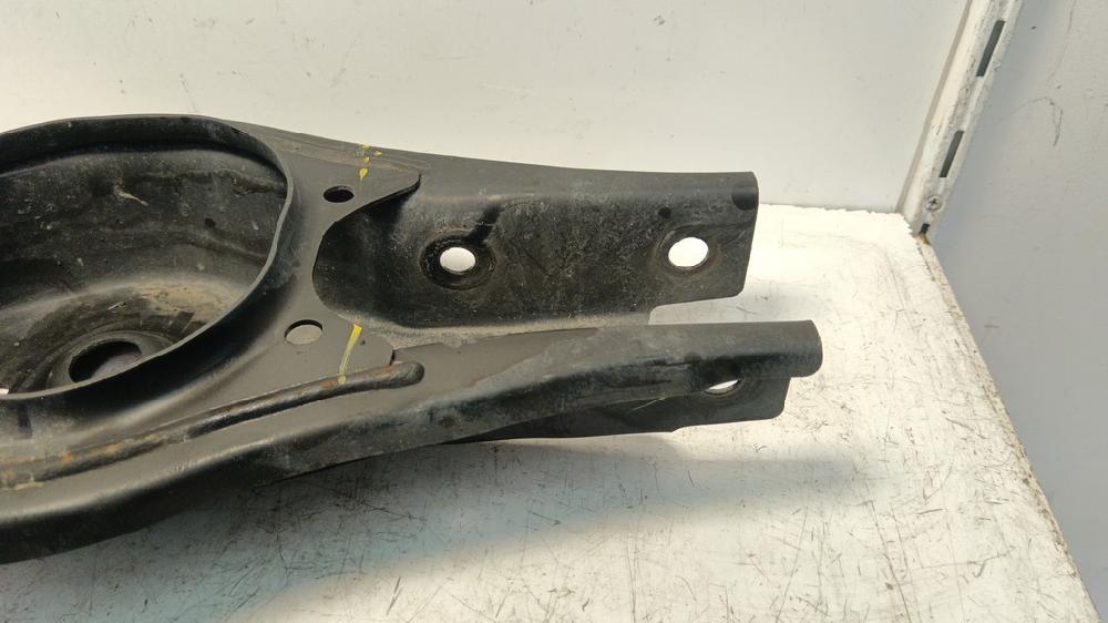 BRAZO SUSPENSION INFERIOR TRASERO DERECHO HYUNDAI IONIQ 1.6 HYBRID AMT 105CV