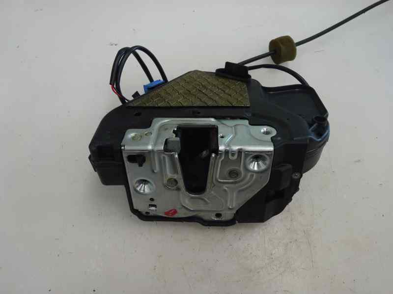 CERRADURA PUERTA TRASERA IZQUIERDA MERCEDES BENZ CLASE E 2004 2.7 AT 177CV | 130KW