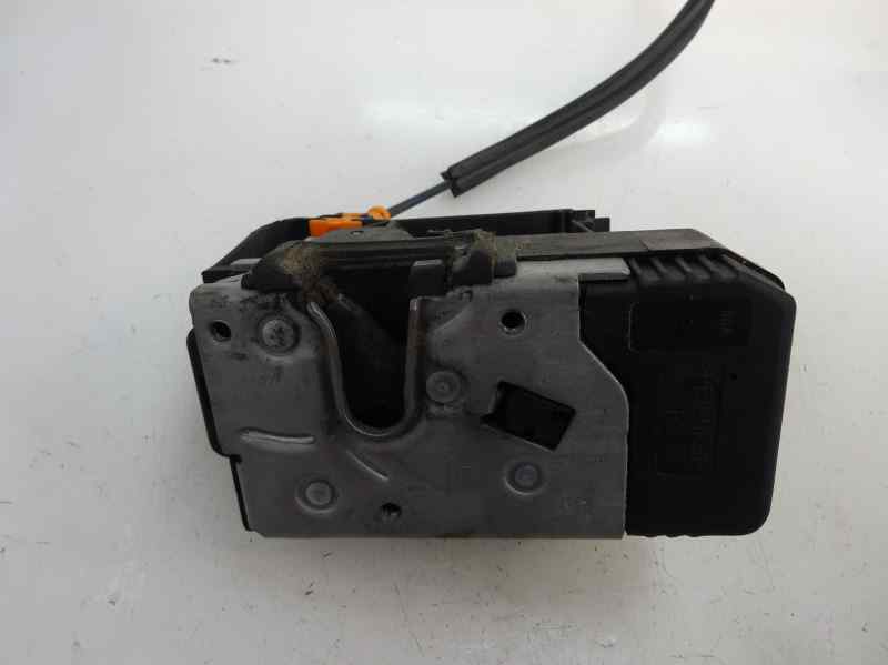 CERRADURA PUERTA DELANTERA DERECHA OPEL COMBO 2004 1.3 MT 70CV | 51KW