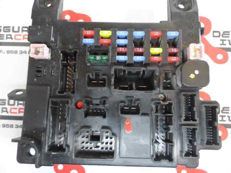CAJA RELES FUSIBLES MITSUBISHI ASX 1.6 MT 2WD 117CV