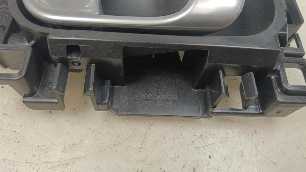 MANETA INTERIOR DELANTERA IZQUIERDA CITROEN C4 CACTUS 1.6 MT 99CV | 73KW