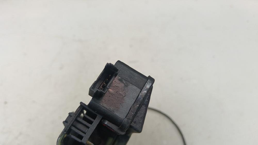 CERRADURA MALETERO PORTON BMW SERIE 1 2006 2.0 MT 122CV | 90KW