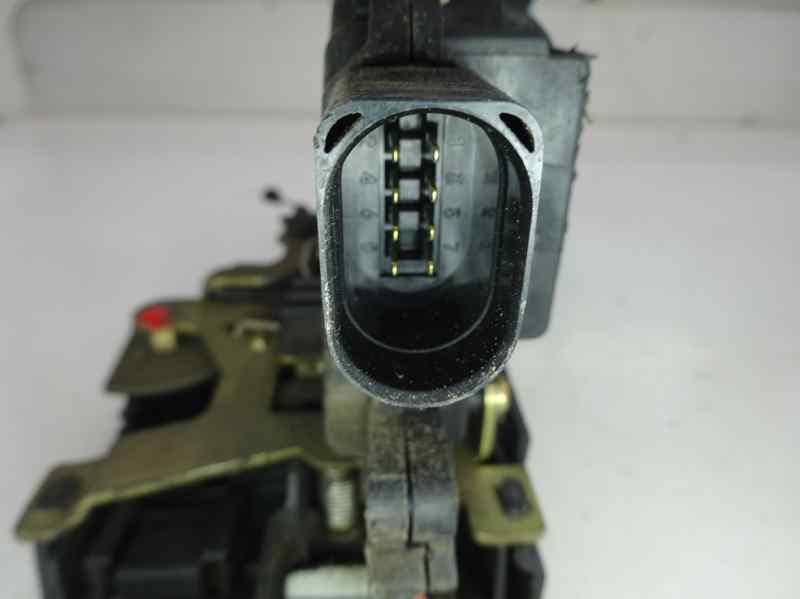 CERRADURA PUERTA DELANTERA DERECHA VOLKSWAGEN GOLF 1.9 TDI MT 100CV