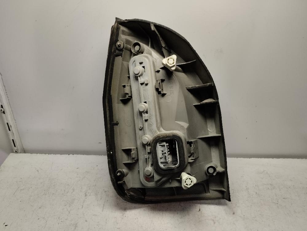 PILOTO TRASERO DERECHO OPEL ZAFIRA 2004 2.2 DTI MT 125CV | 92KW