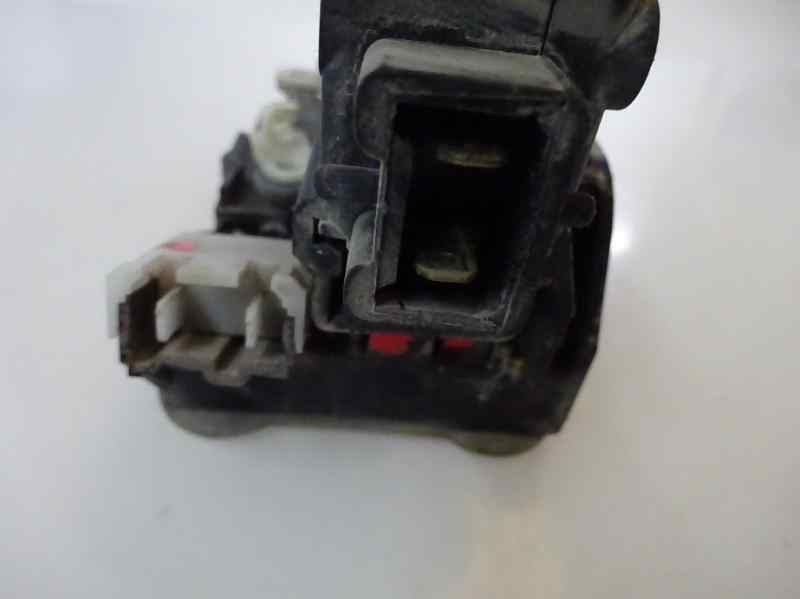 CERRADURA PUERTA DELANTERA DERECHA RENAULT CLIO 1994 1.2 MT 55CV
