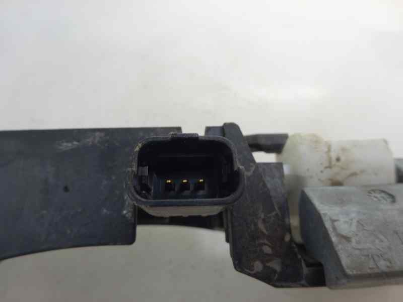 SOPORTE MANETA EXTERIOR PUERTA TRASERA DERECHA RENAULT LAGUNA 2011 2.0 DCI MT 131CV