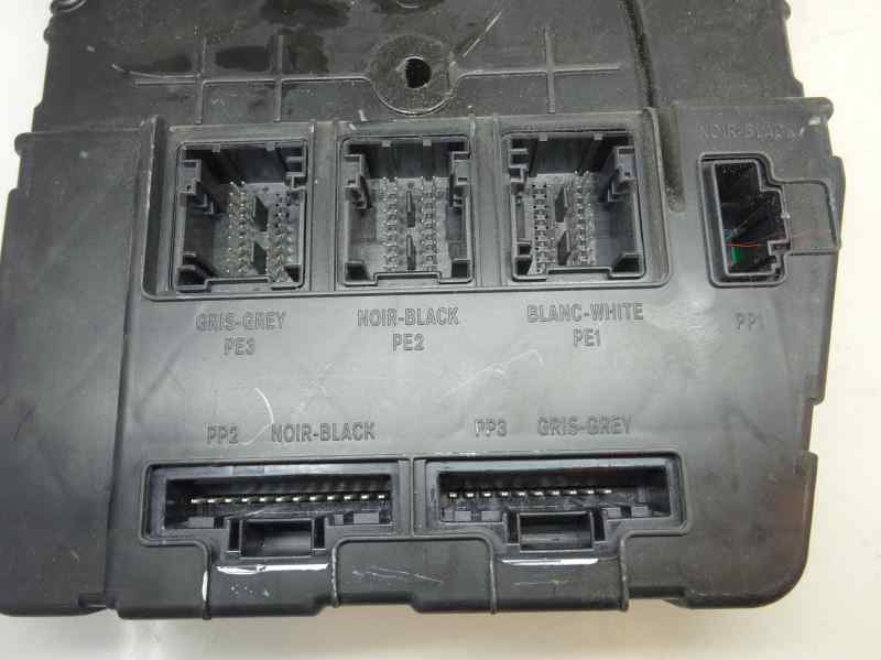 CAJA RELES FUSIBLES RENAULT SCENIC 1.5 DCI MT 80CV