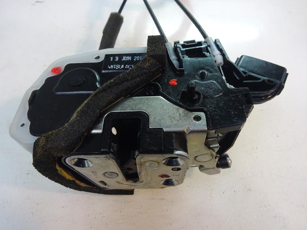 CERRADURA PUERTA TRASERA IZQUIERDA NISSAN MICRA 1.2 MT 80CV